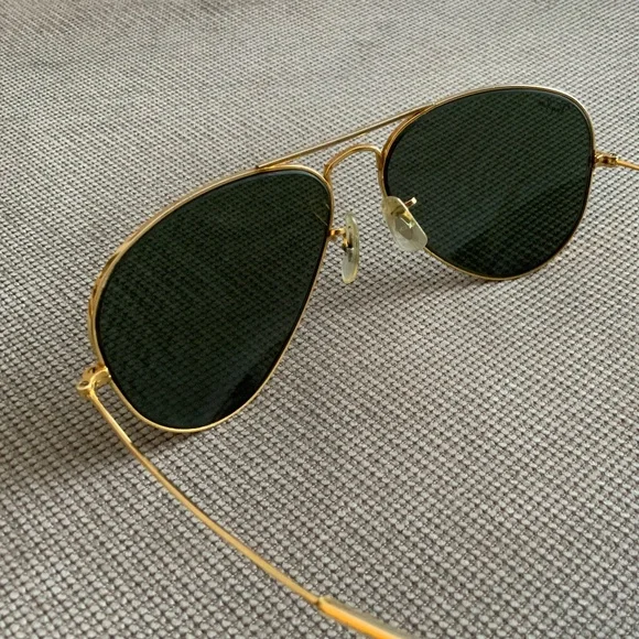 Vintage 1990s Ray Ban Aviator (Unisex) Sunglasses - Picture 3 of 8